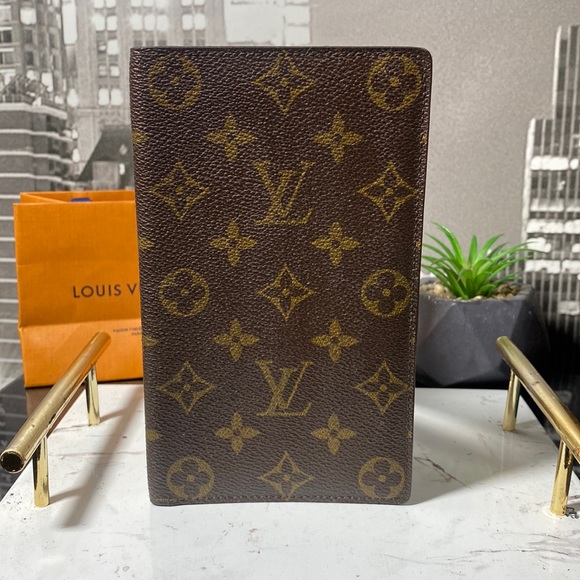 Authentic Louis Vuitton Monogram Checkbook Holder Wallet - Picture 2 of 12